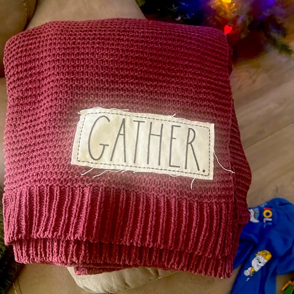 Rae Dunn knit blankets can sold together or seperated - Picture 2 of 2